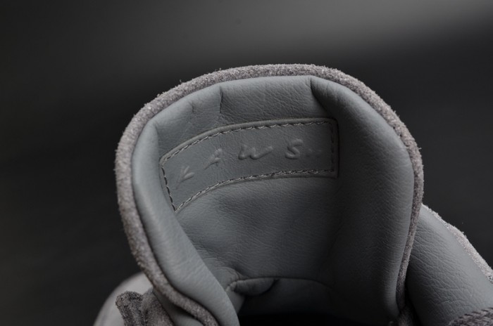 KAWS x Air Jordan 4 