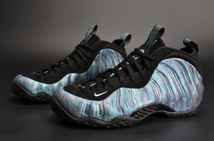 Nike Air Foamposite One PRM "Abalone" Black/Aurora Green mens 575420-009