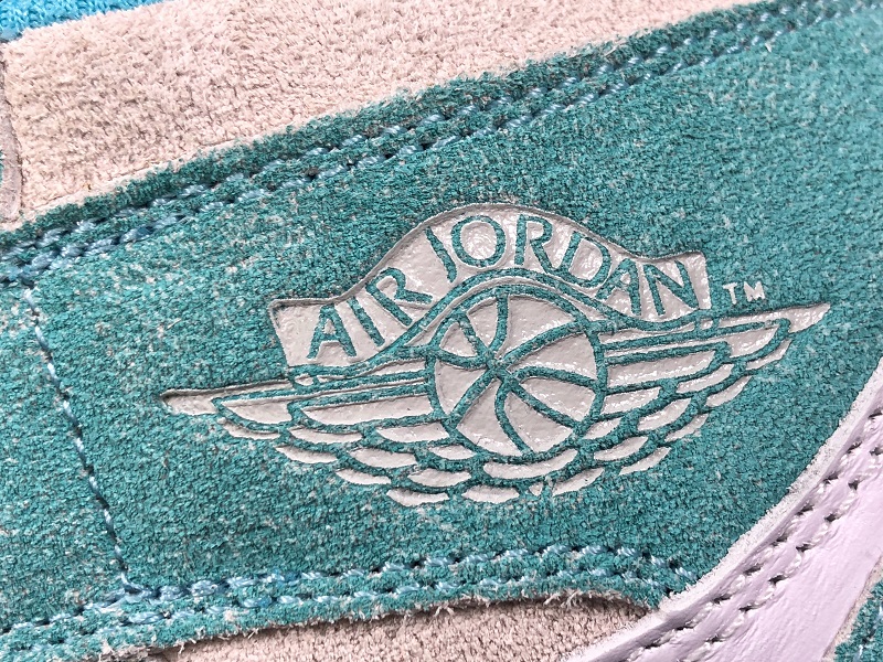 Air Jordan 1 Retro High OG ´Turbo Green´ - Air Jordan - 555088-311