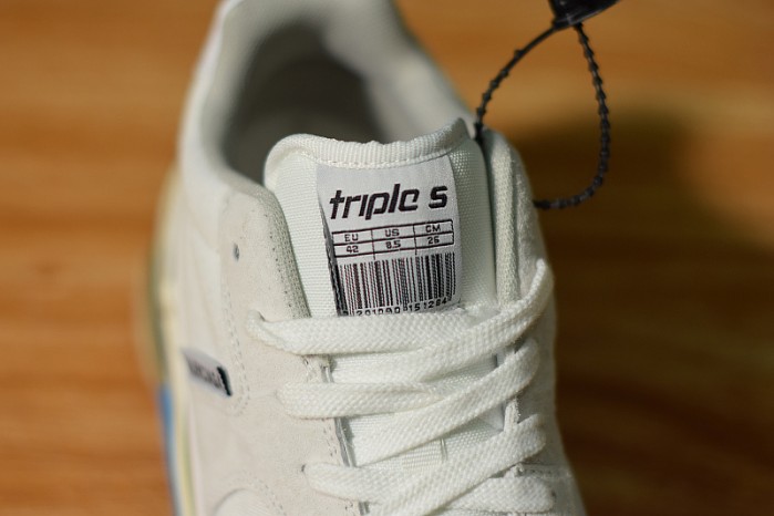 BLG Triple S White Suede  500597 W0971 9000