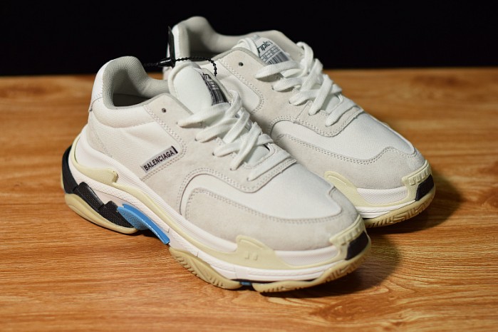 BLG Triple S White Suede  500597 W0971 9000