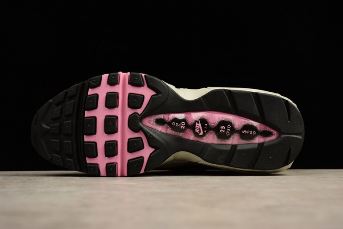 Nike mens Air Max 95 Graphic Prints  "DAVE WHITE" 872640-200