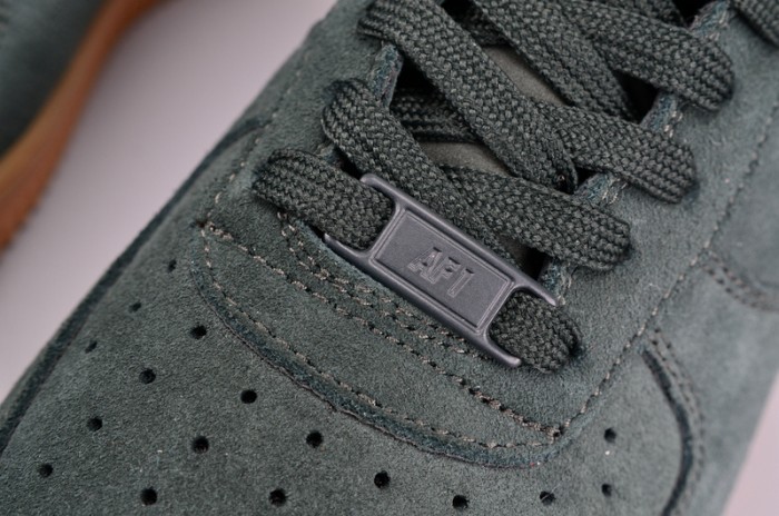 Nike Air Force 1 ?07 LV8 Suede  Outdoor Green Brand MENS AA1117-300