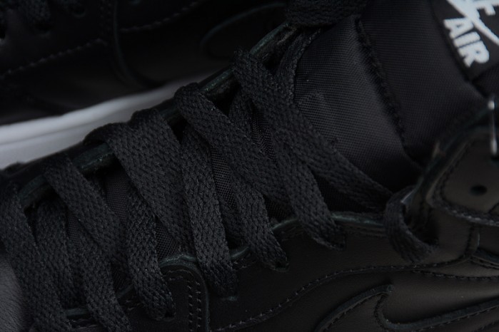 Air Jordan 1 Retro OG "Cyber Monday" black  555088-006
