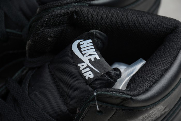Air Jordan 1 Retro OG "Cyber Monday" black  555088-006