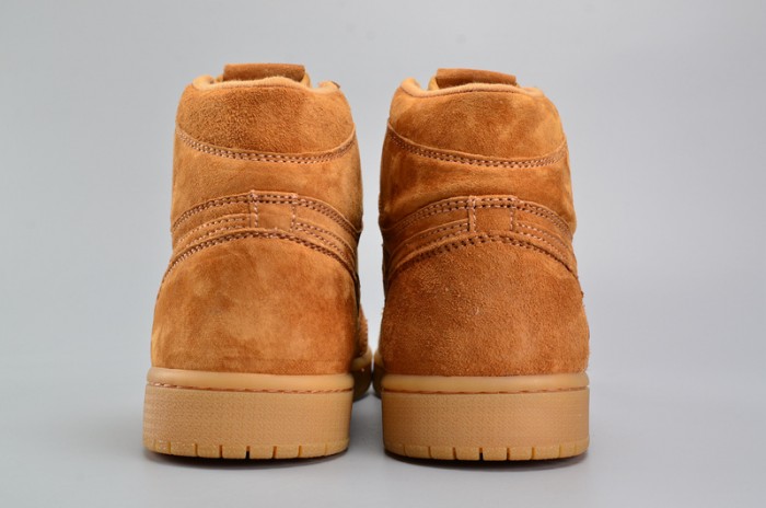 Air Jordan 1 Retro High OG "Wheat"  Golden Harvest/Elemental Gold 555088-710